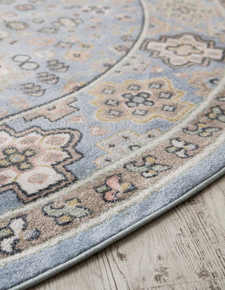 Detail image of 7' 10 x 7' 10 Kamala Washable Round Rug