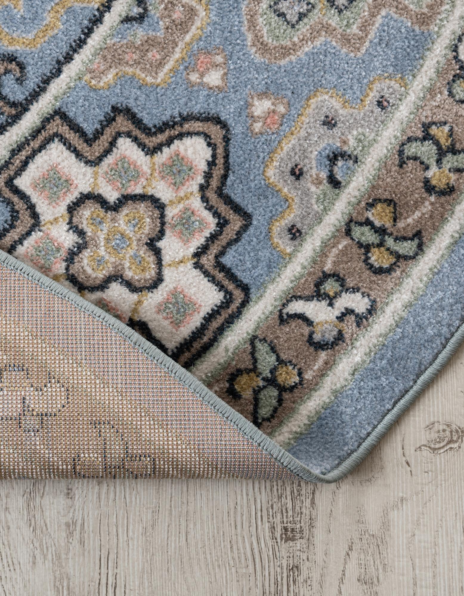 7' 10 x 7' 10 Kamala Washable Round Rug