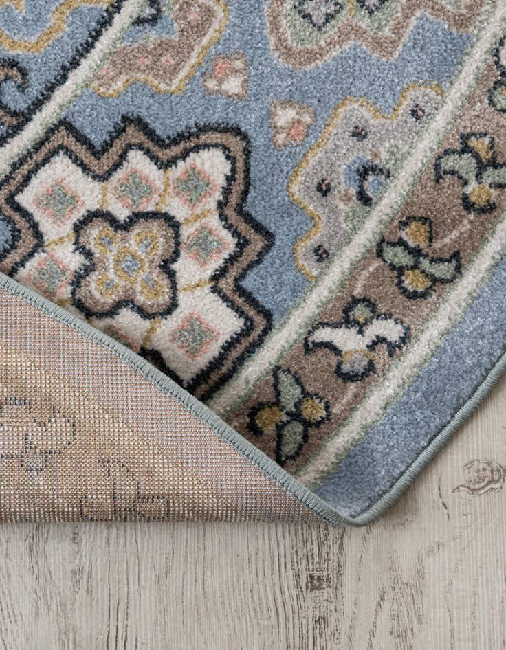 Detail image of 7' 10 x 7' 10 Kamala Washable Round Rug