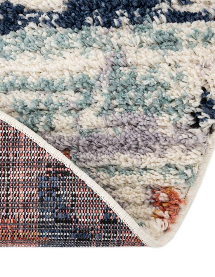 Detail image of 7' x 7' Morocco Round Rug