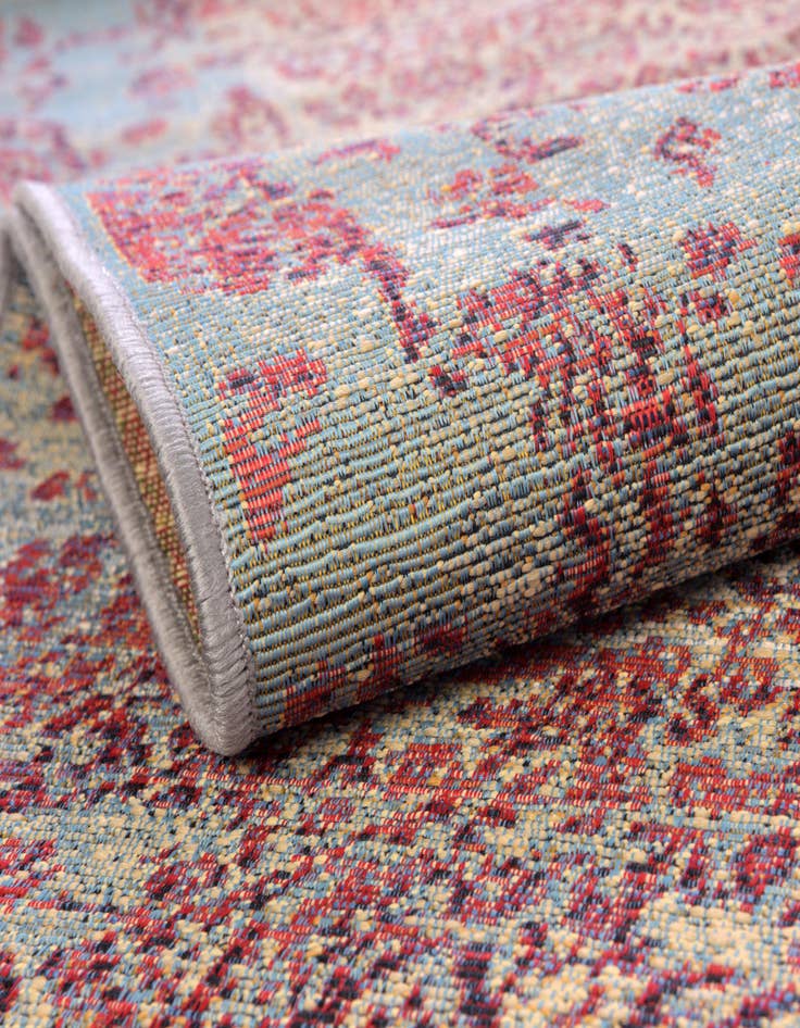 Detail image of 8' x 8'  Washable Botanical Indoor / Outdoor Round Rug