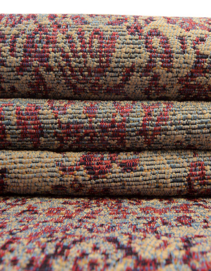 Detail image of 8' x 8'  Washable Botanical Indoor / Outdoor Round Rug