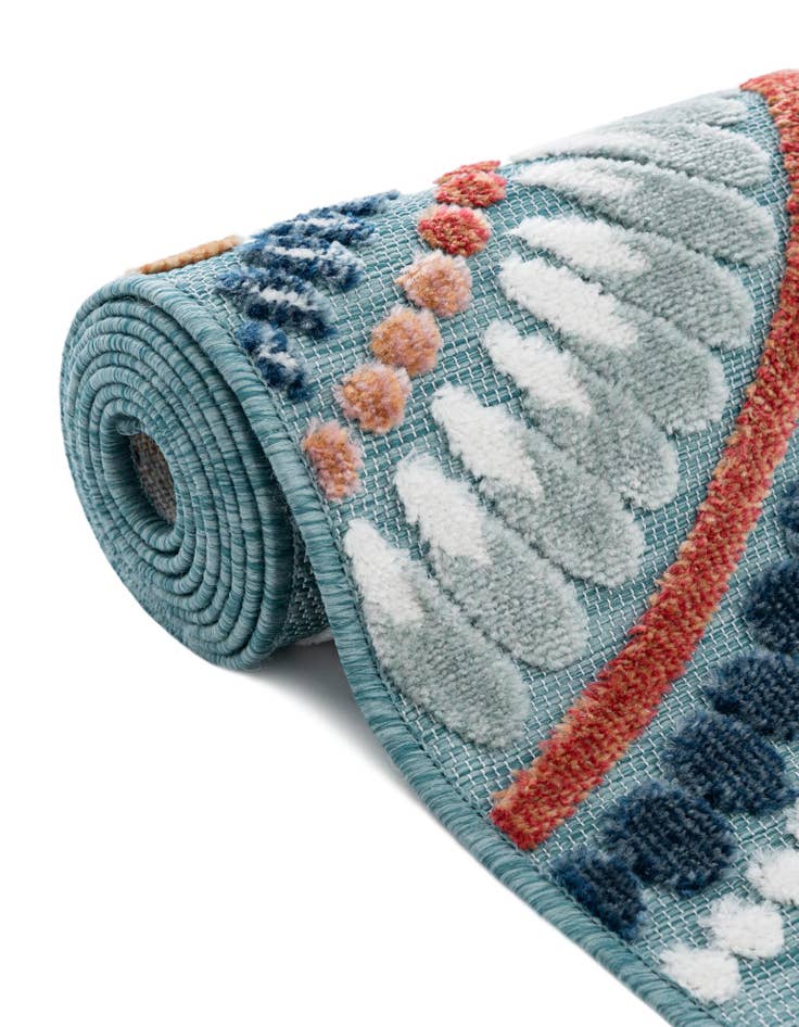 Detail image of 4' 5 x 4' 5  Washable Botanical Indoor / Outdoor Round Rug