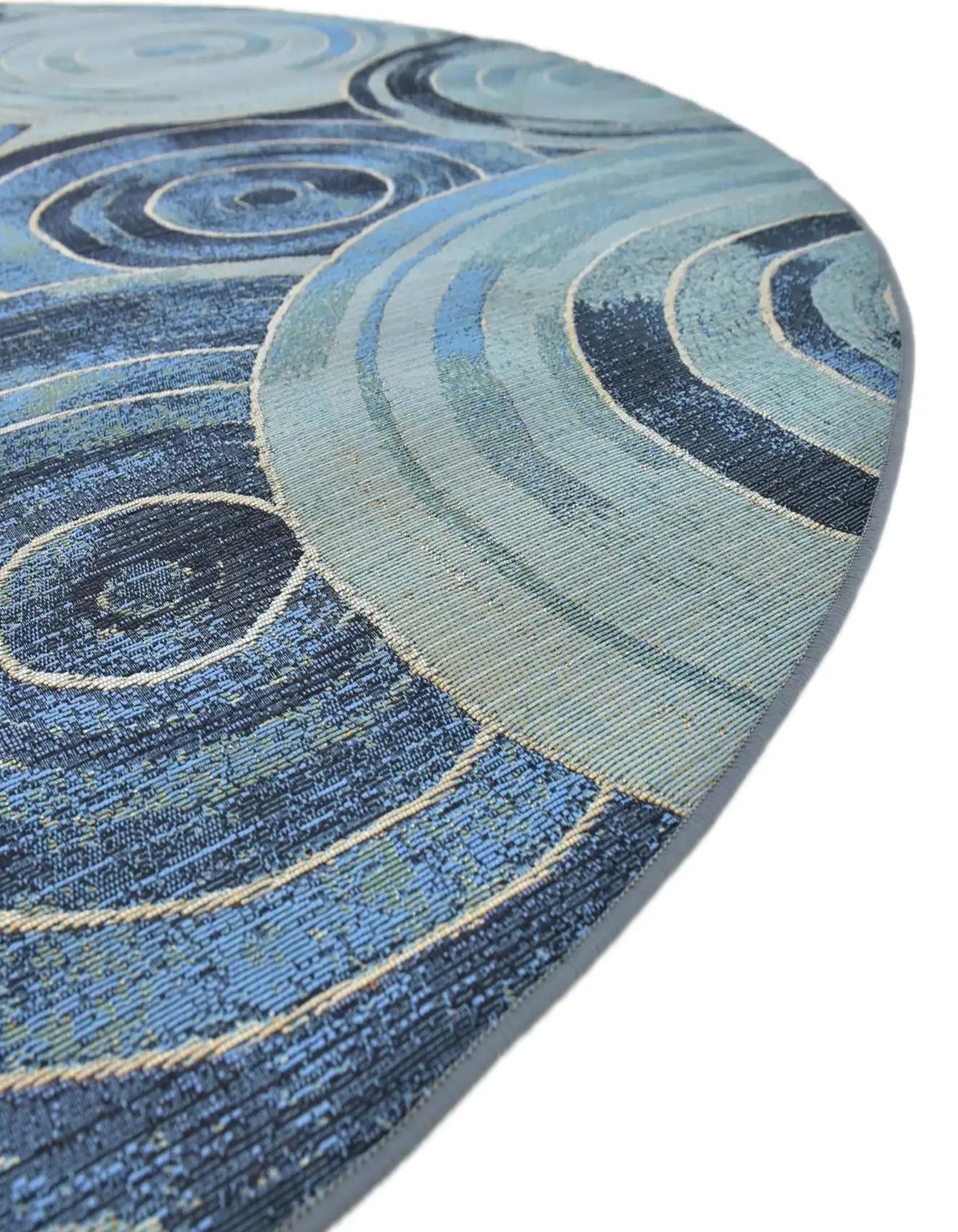 8' x 8' Easy-Clean Modern Indoor / Outdoor Round Rug