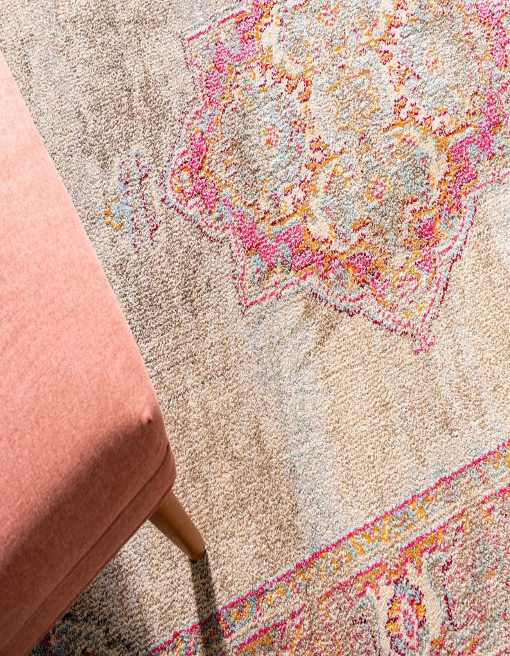 Detail image of 6' x 6'  Washable Palazzo Round Rug