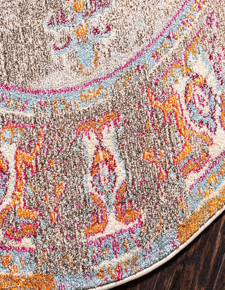 Detail image of 6' x 6'  Washable Palazzo Round Rug