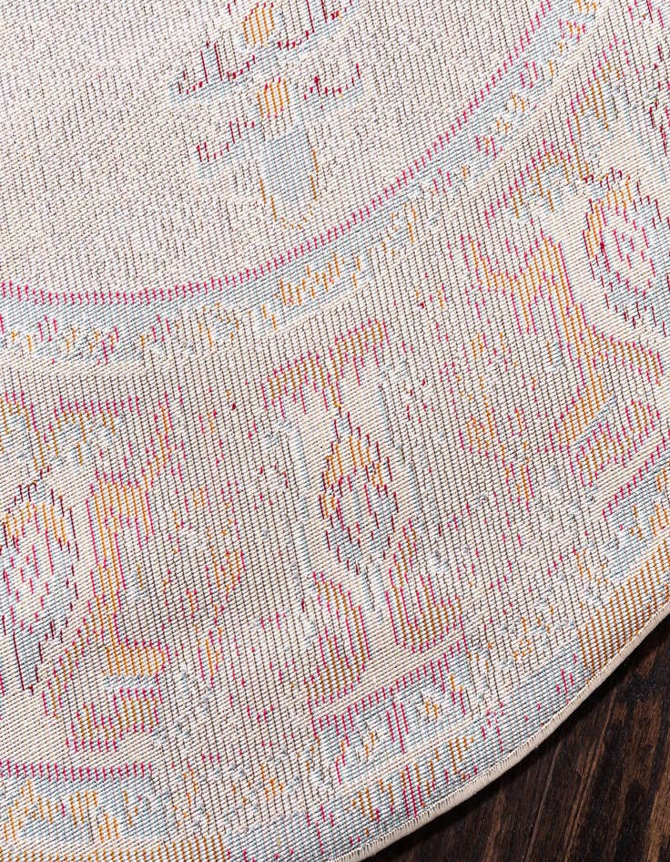Detail image of 6' x 6'  Washable Palazzo Round Rug