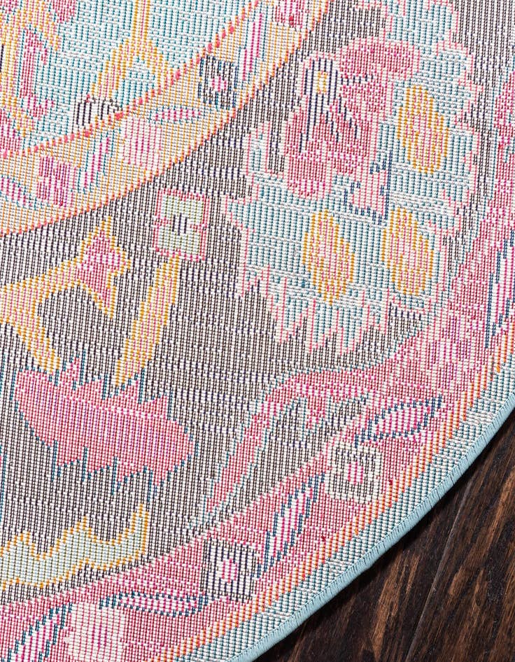 Detail image of 8' x 8'  Washable Palazzo Round Rug