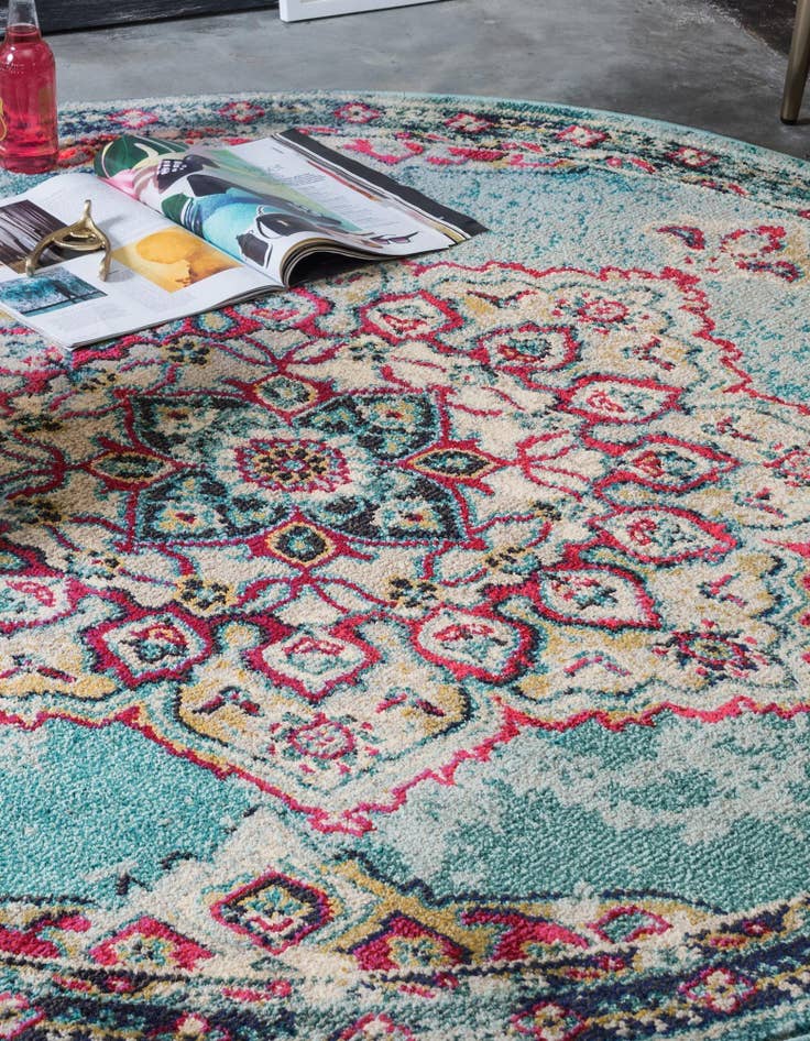 Detail image of 6' x 6'  Washable Palazzo Round Rug