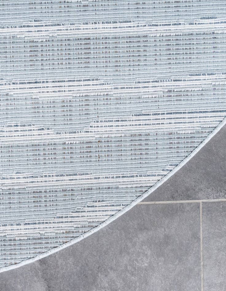 Detail image of 8' x 8' Easy-Clean Sabrina Soto Ola Indoor / Outdoor Round Rug