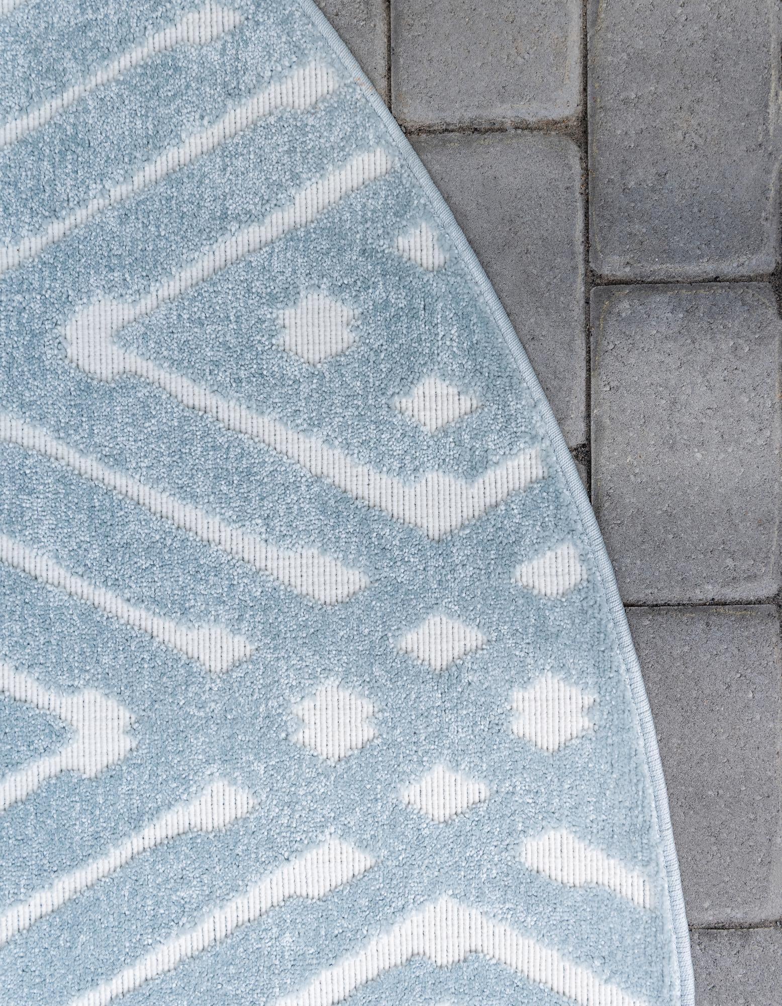 8' x 8' Easy-Clean Sabrina Soto Ella Indoor / Outdoor Round Rug