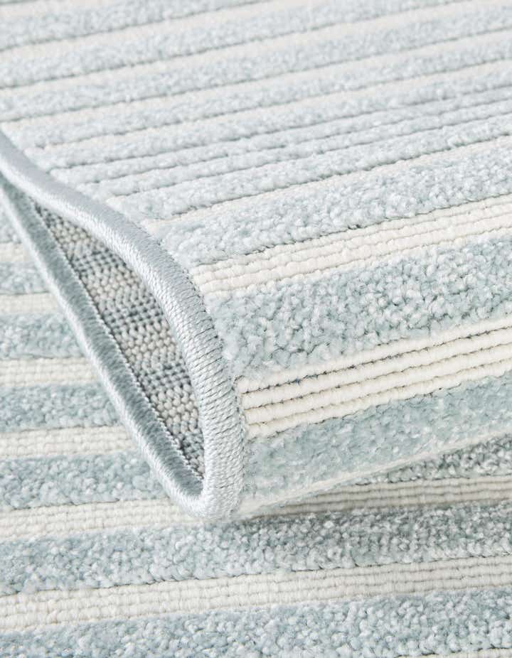 3' x 3' Easy-Clean Sabrina Soto Indoor / Outdoor Round Rug