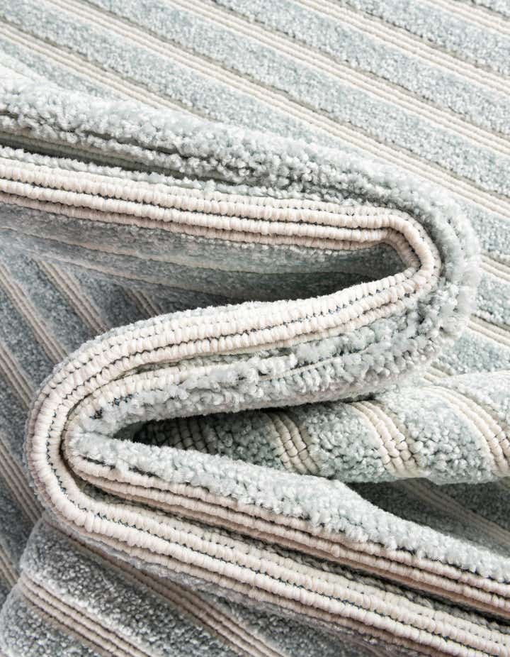 3' x 3' Easy-Clean Sabrina Soto Indoor / Outdoor Round Rug