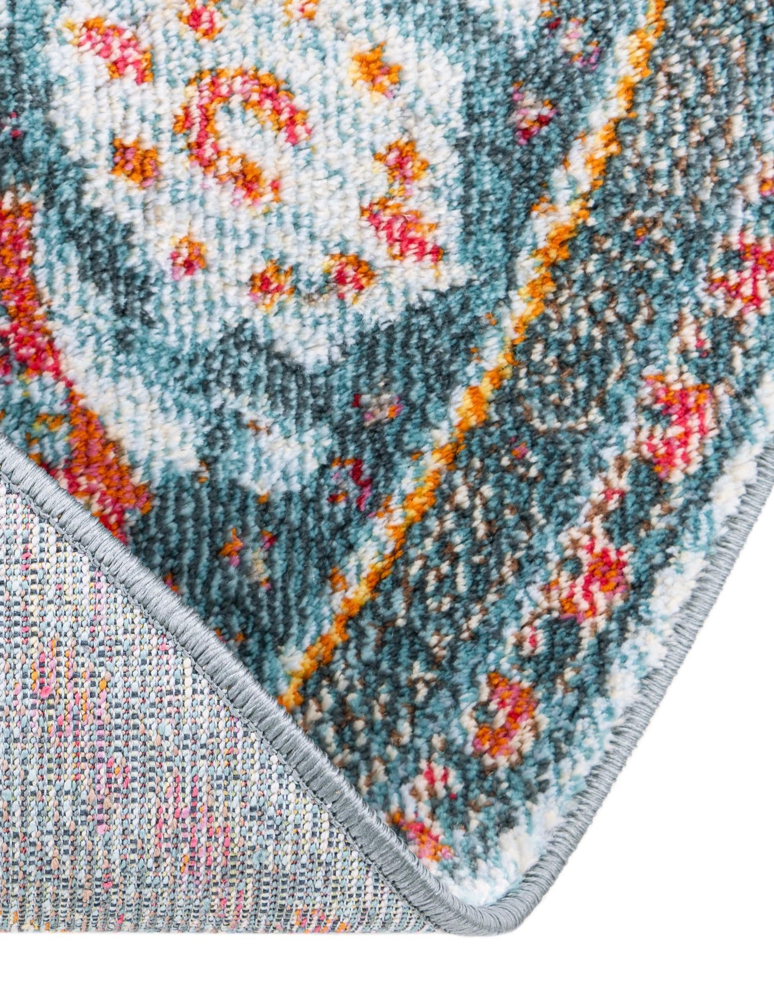 5' 5 x 5' 5 Santiago Round Rug