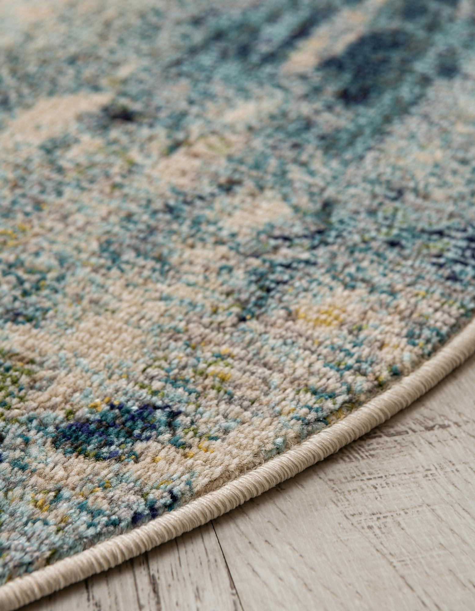 3' 3 x 3' 3 Washable Theia Round Rug