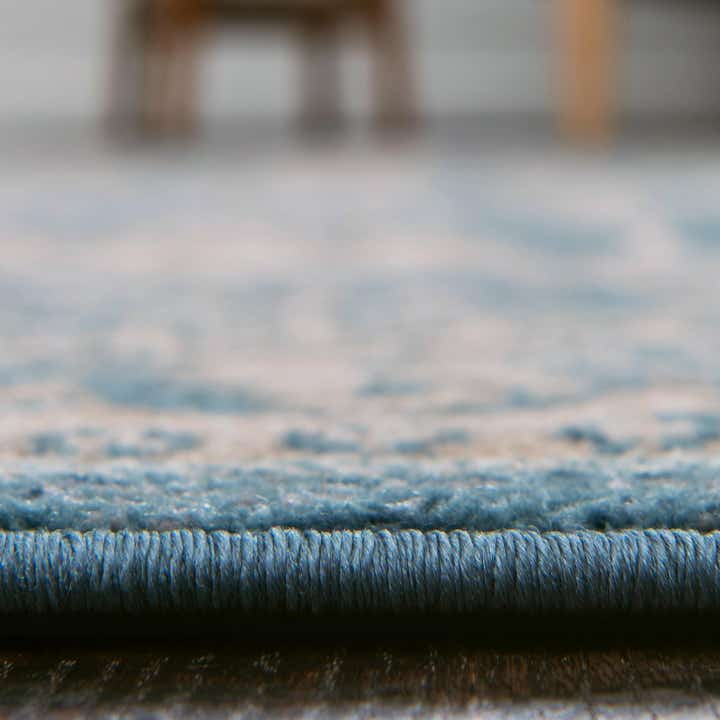 7' 3 x 7' 3 Vienna Round Rug