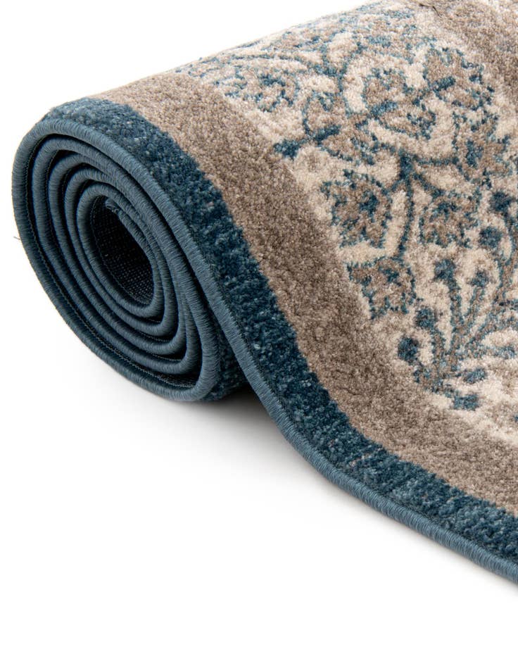 Detail image of 5' x 5' Viola Round Rug