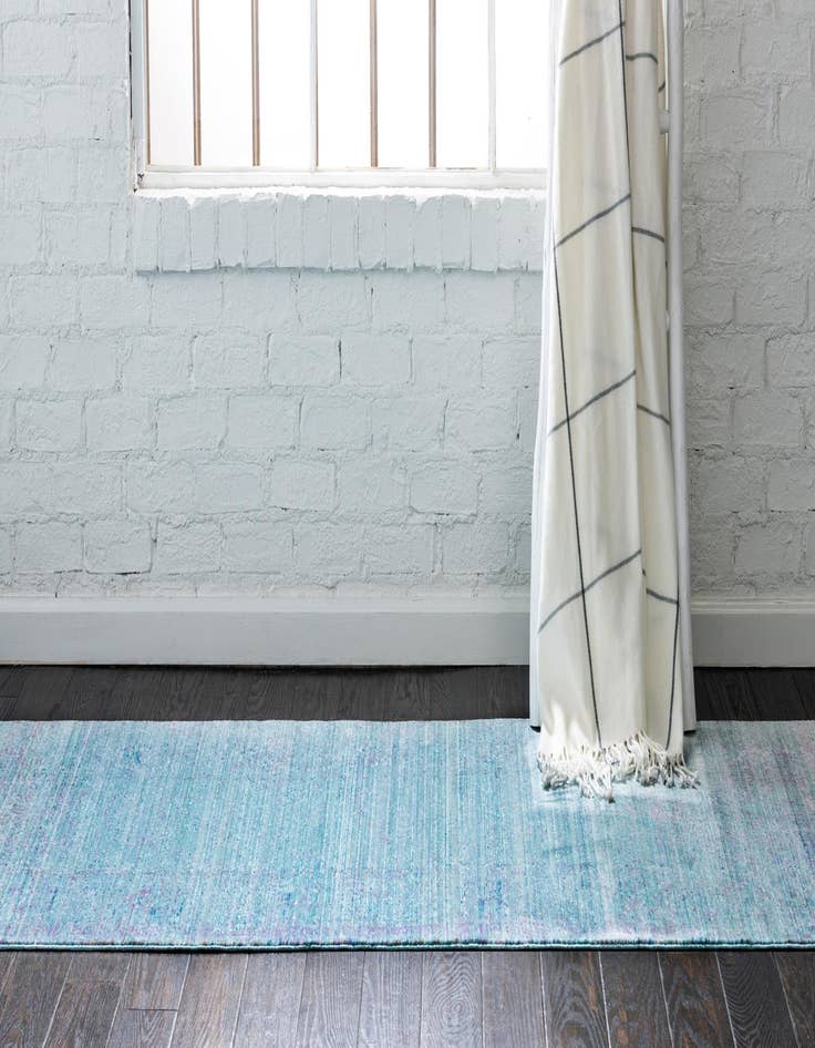 Detail image of 2' 7 x 9' 10 Aqua Runner Rug