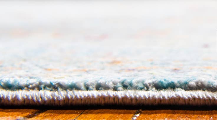 Detail image of 4' x 10' Aqua Runner Rug