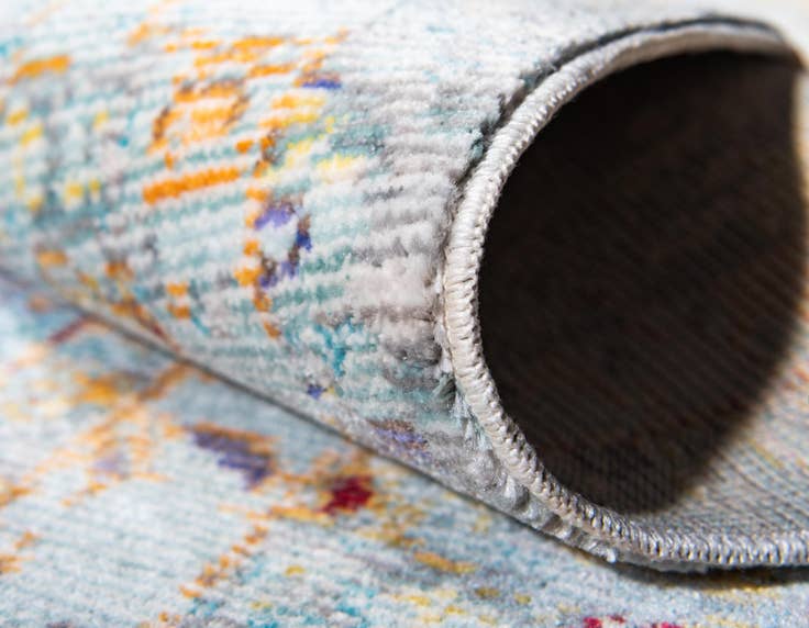 Detail image of 4' x 10' Aqua Runner Rug