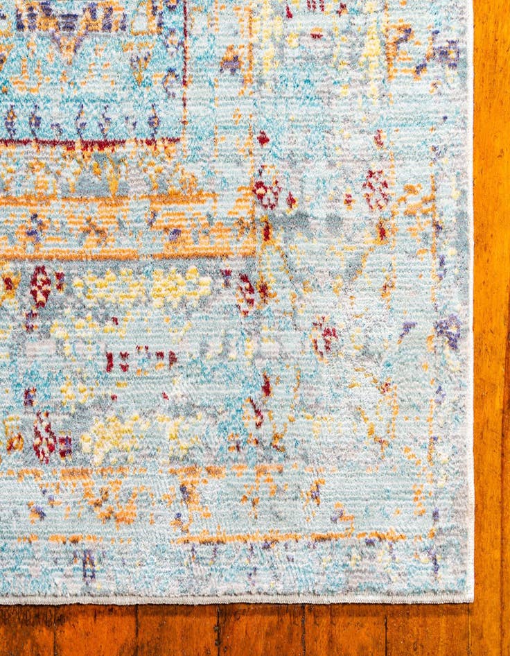 Detail image of 2' 7 x 9' 10 Aqua Runner Rug