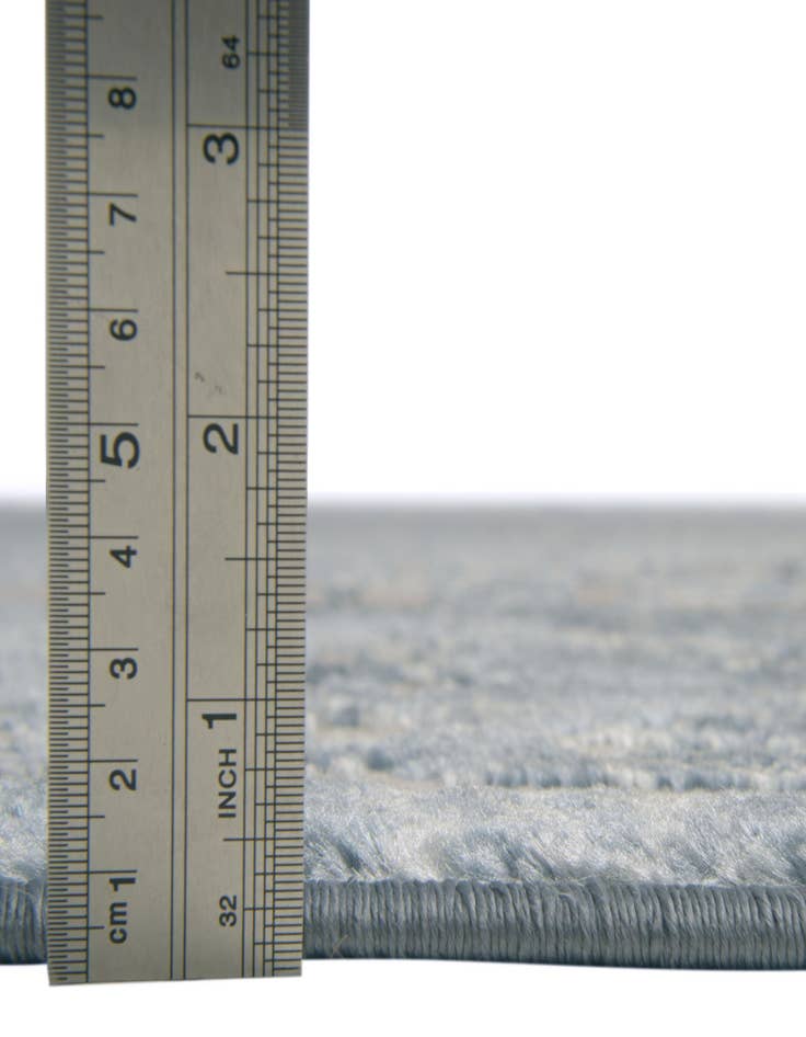 Detail image of 2' 7 x 8' 2 Chesterfield Runner Rug