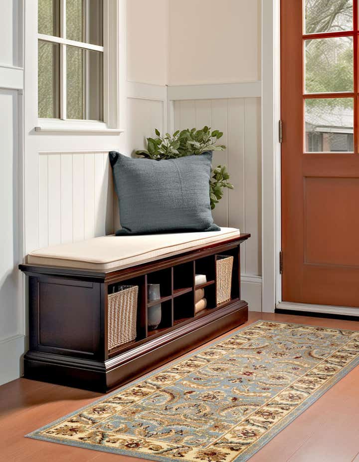 2' 7 x 10' Classic Agra Runner Rug