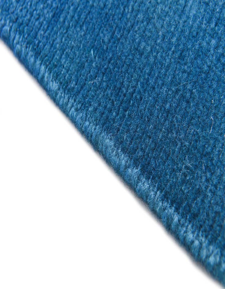 Detail image of 2' 7 x 9' 5 Darya Runner Rug