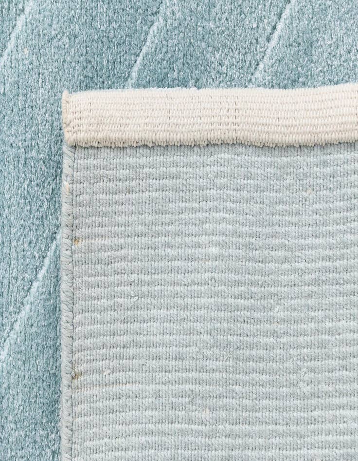 Detail image of 2' 8 x 13' Darya Runner Rug