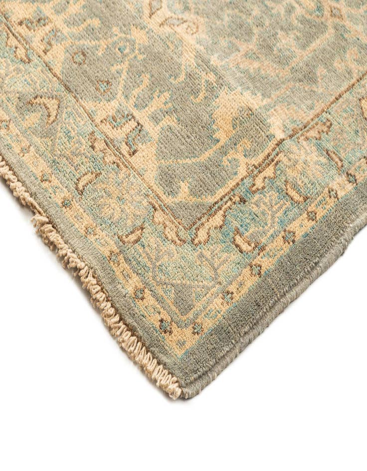 Detail image of 2' 5 x 10' 7 Ghazni Diyar Runner Rug