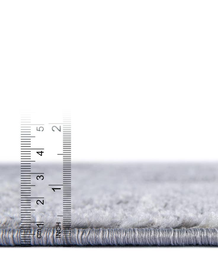 Detail image of 2' x 6' Hanahan Runner Rug