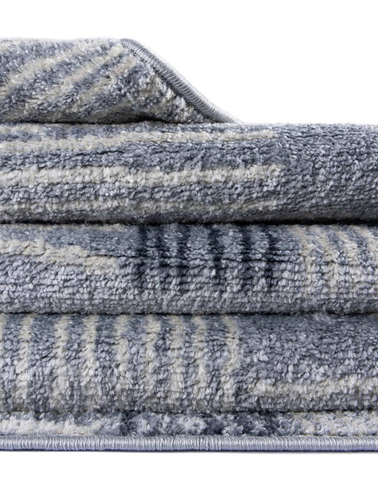 Detail image of 2' x 6' Hanahan Runner Rug