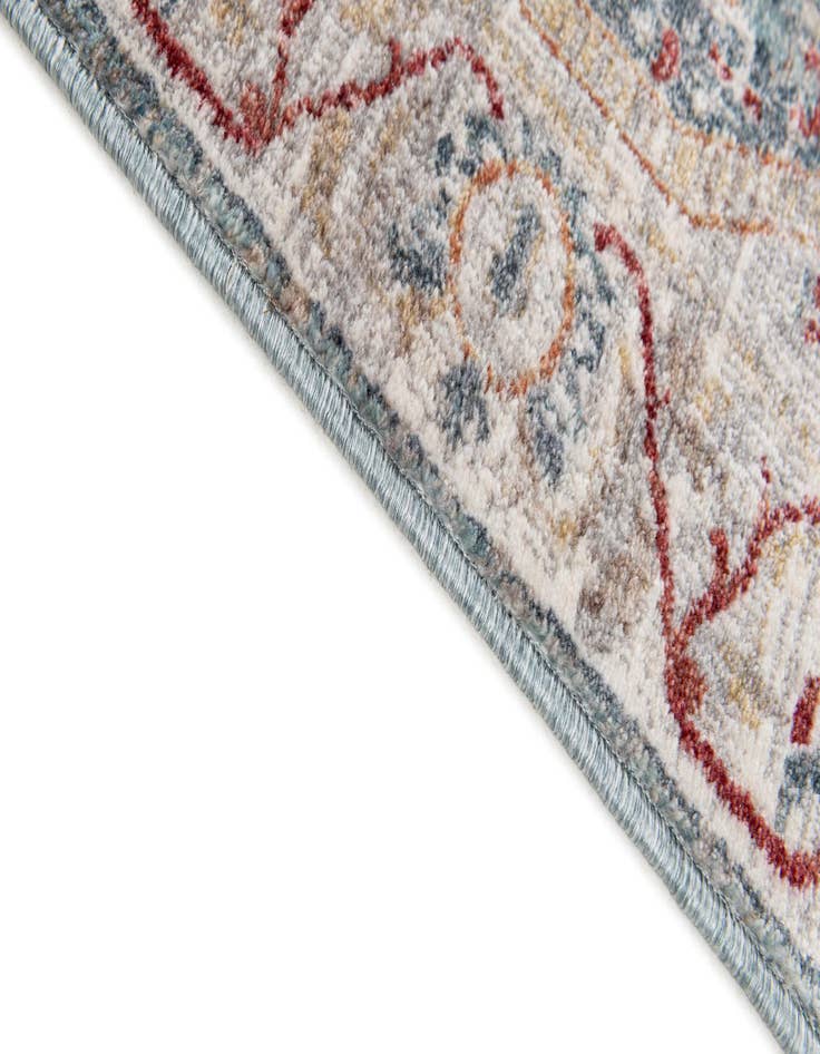 Detail image of 2' 6 x 9' 5 Havana Runner Rug