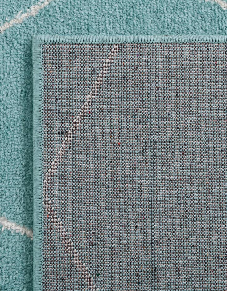 Detail image of 2' x 6' Lattice Frieze Runner Rug