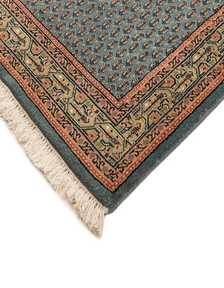 Detail image of 2' 9 x 8' 10 Mir Wool Runner Rug