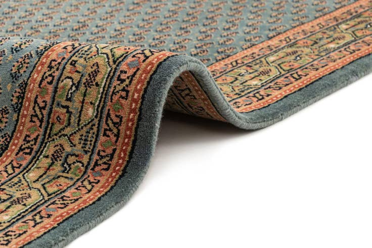 Detail image of 2' 9 x 8' 10 Mir Wool Runner Rug