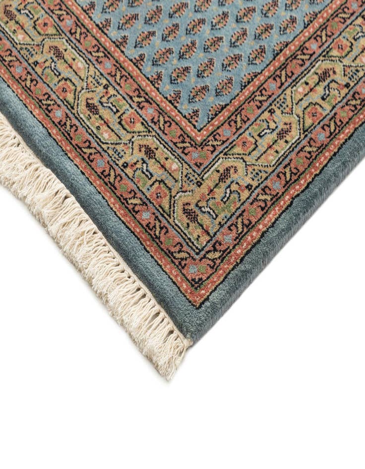 Detail image of 2' 8 x 10'  Hand Knotted Mir Wool Runner Rug