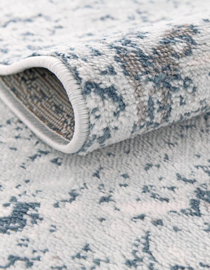 Detail image of 2' x 9' 10 Monaco Runner Rug