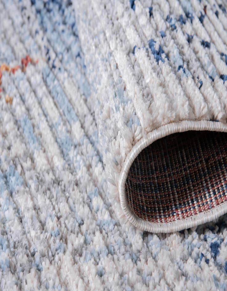 Detail image of 2' 2 x 6' Morocco Runner Rug