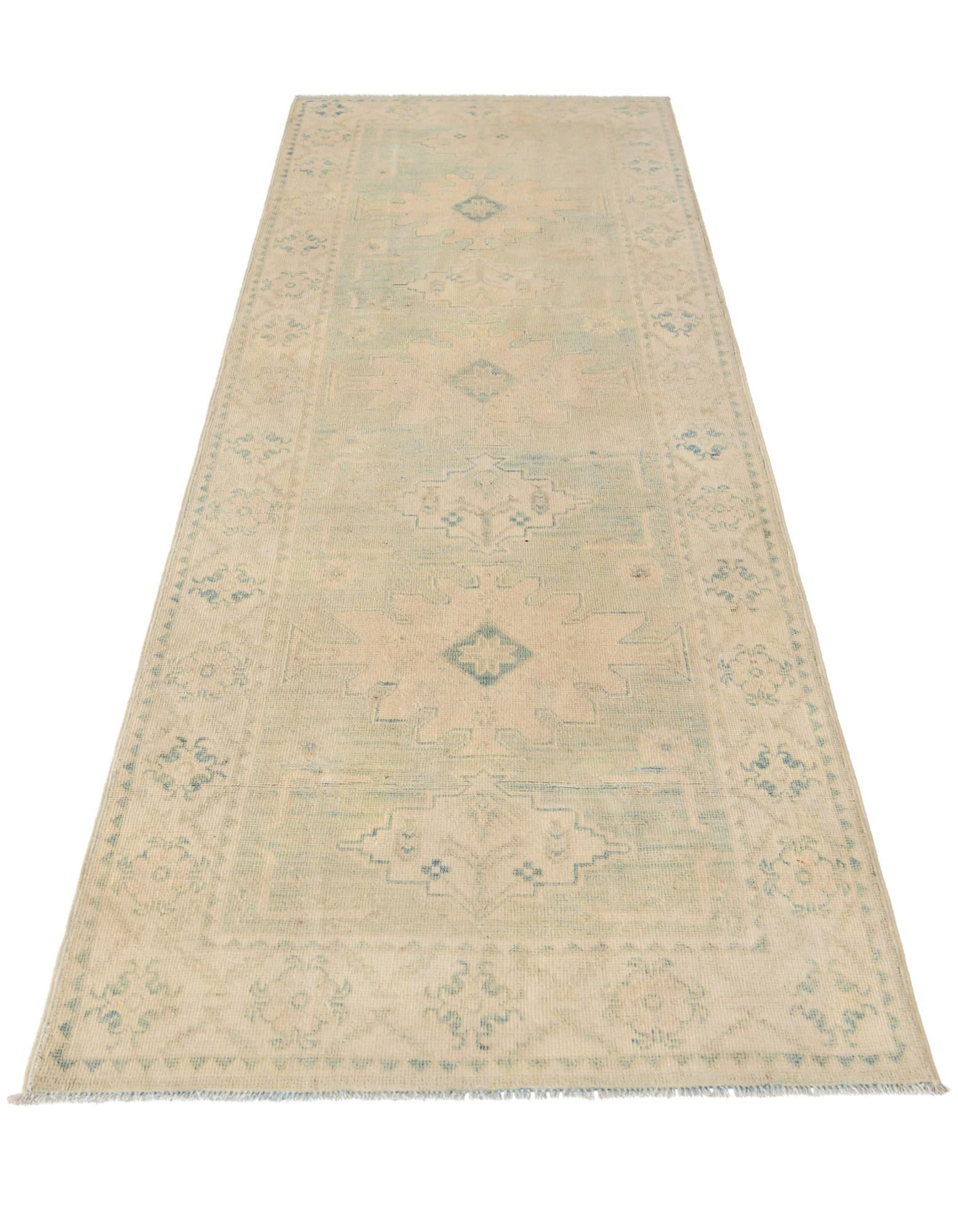 2' 9 x 8' 6 Hand Knotted Oushak Wool Runner Rug
