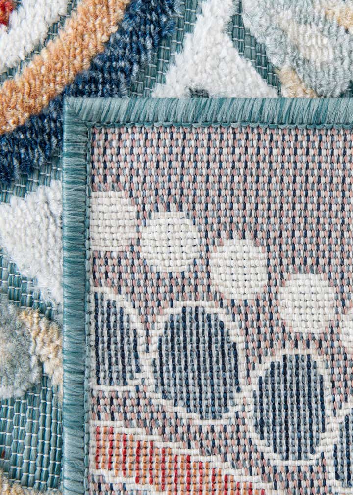 2' 2 x 5' 3 Easy-Clean Botanical Indoor / Outdoor Runner Rug