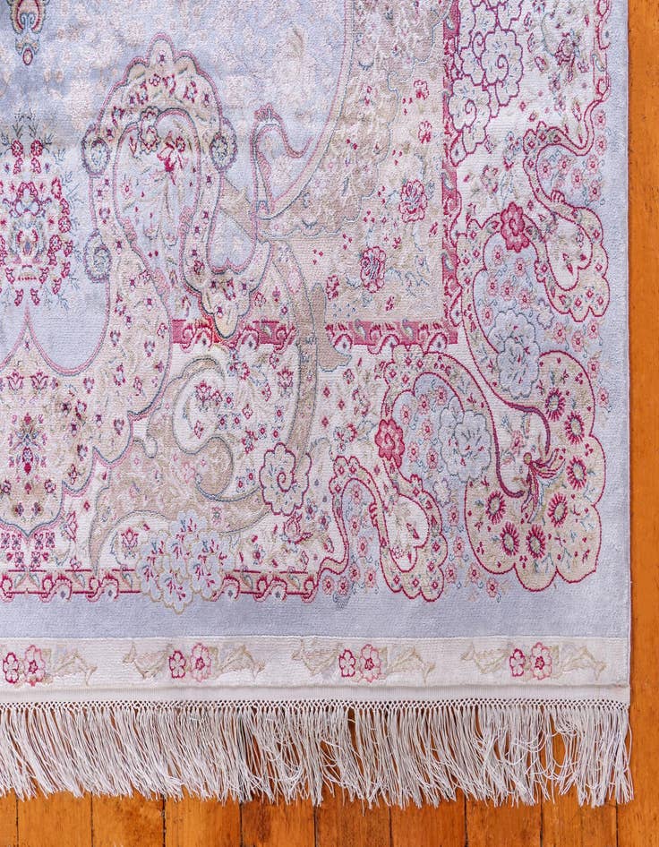 Detail image of 2' 7 x 9' 10 Qom Bamboo Silk Runner Rug