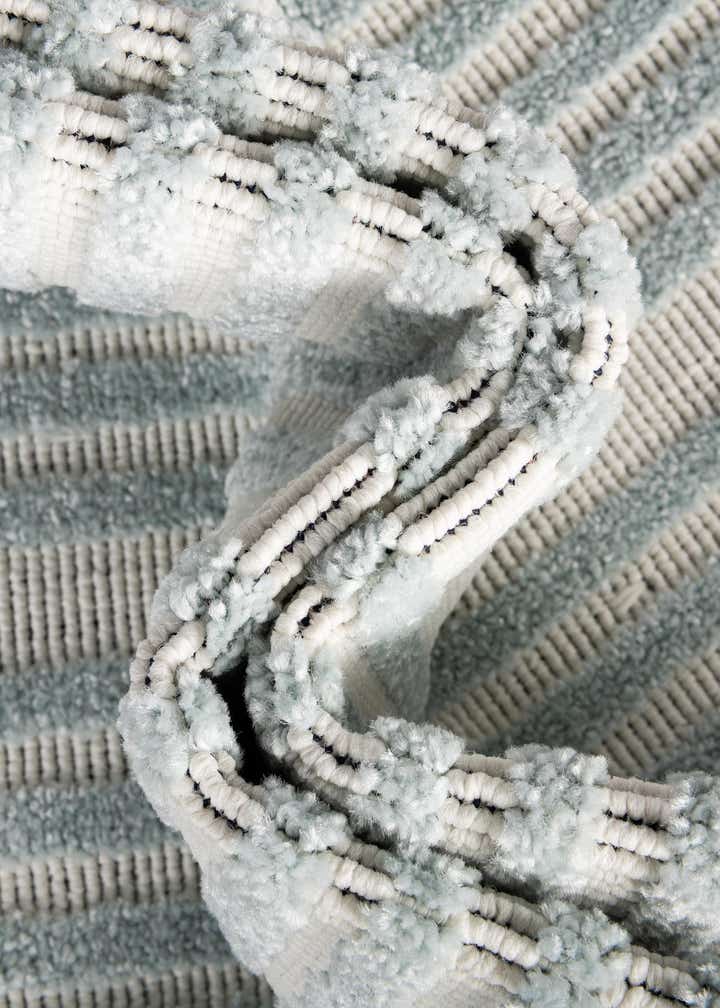2' 7 x 10' Easy-Clean Sabrina Soto Indoor / Outdoor Runner Rug