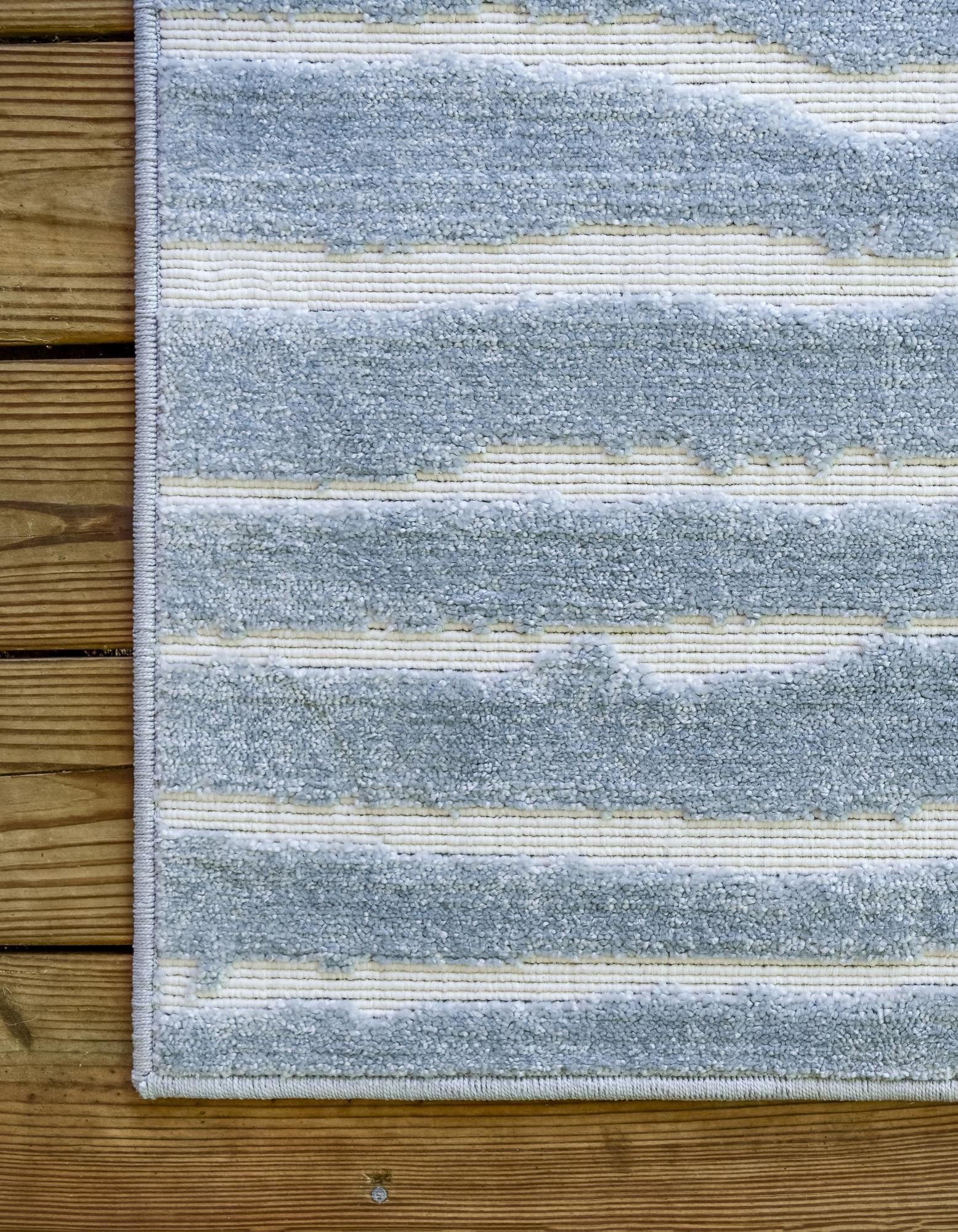 2' x 8' Easy-Clean Sabrina Soto Ola Indoor / Outdoor Runner Rug