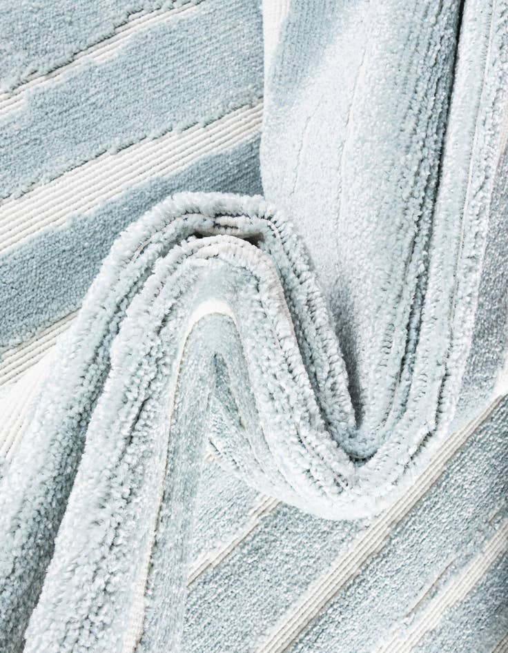 Detail image of 2' x 6' Easy-Clean Sabrina Soto Ola Indoor / Outdoor Runner Rug