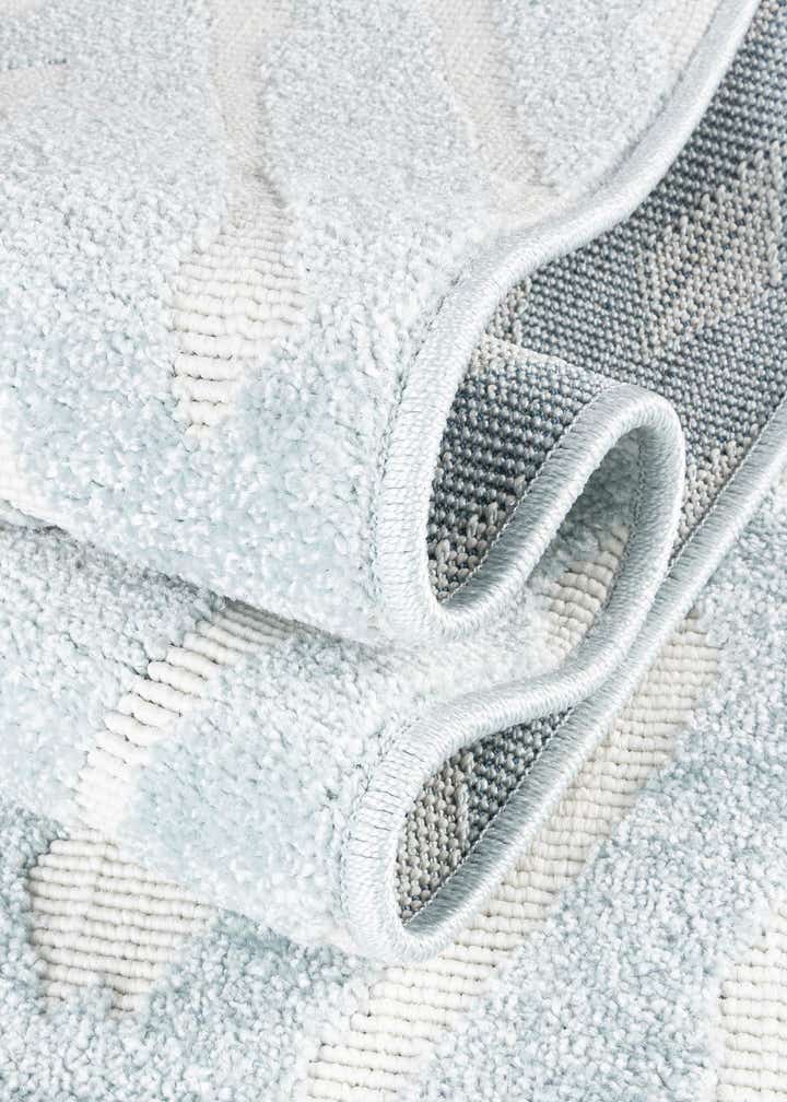 2' x 6' Easy-Clean Sabrina Soto Ella Indoor / Outdoor Runner Rug