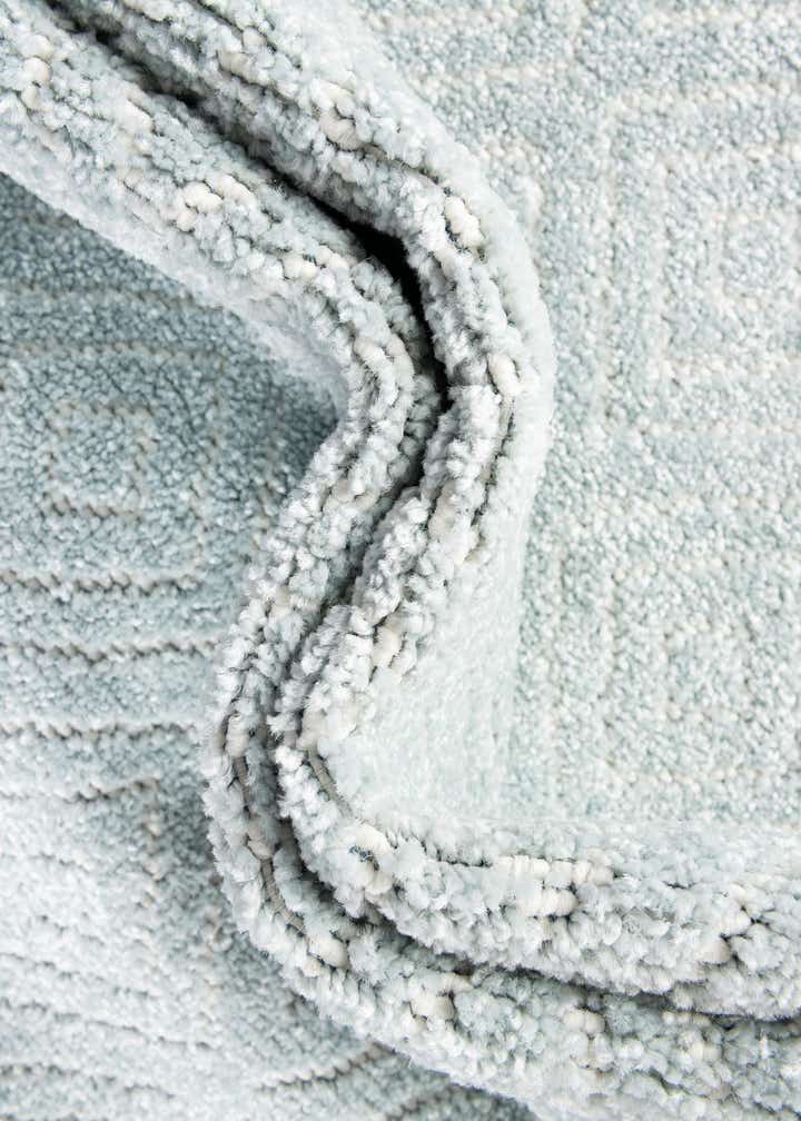 2' 7 x 10' Easy-Clean Sabrina Soto Indoor / Outdoor Runner Rug
