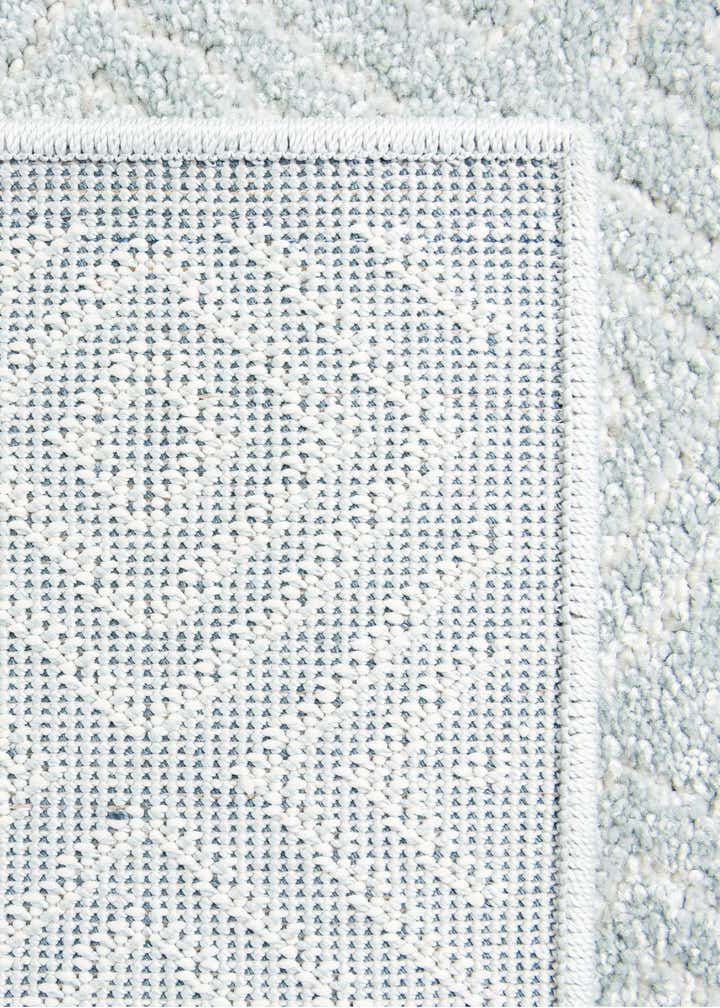 2' 7 x 10' Easy-Clean Sabrina Soto Indoor / Outdoor Runner Rug