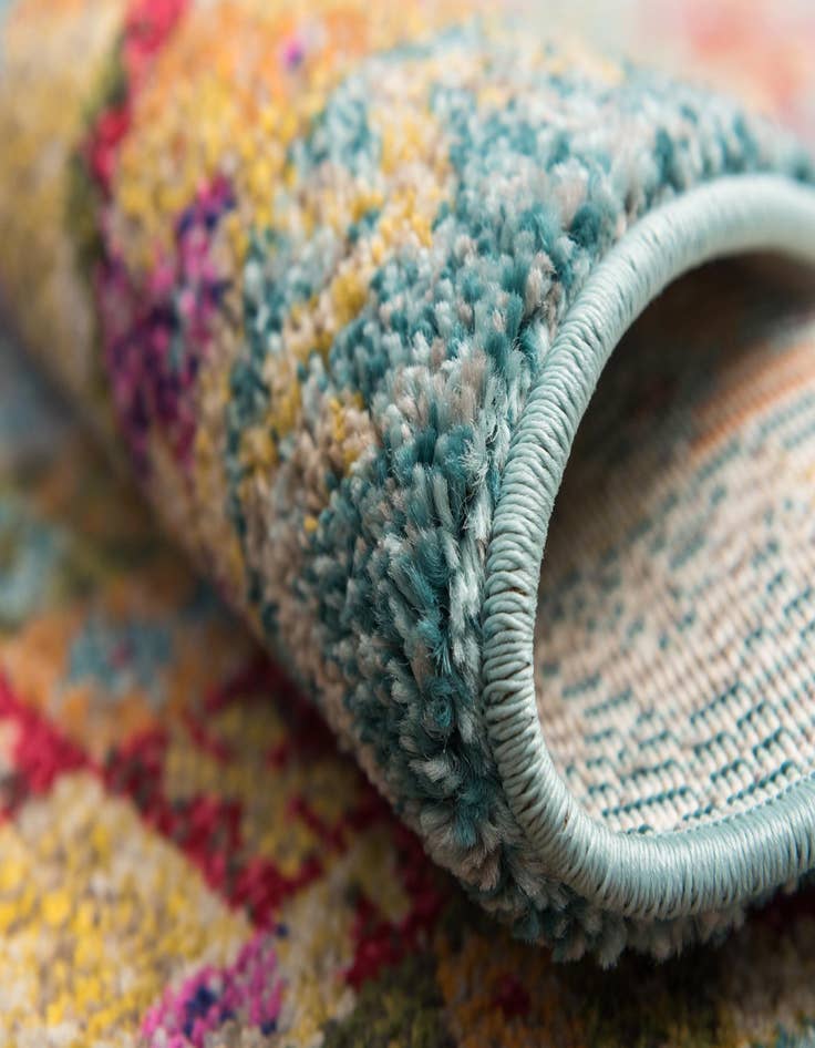 Detail image of 2' 2 x 6' 9  Washable Santa Fe Runner Rug