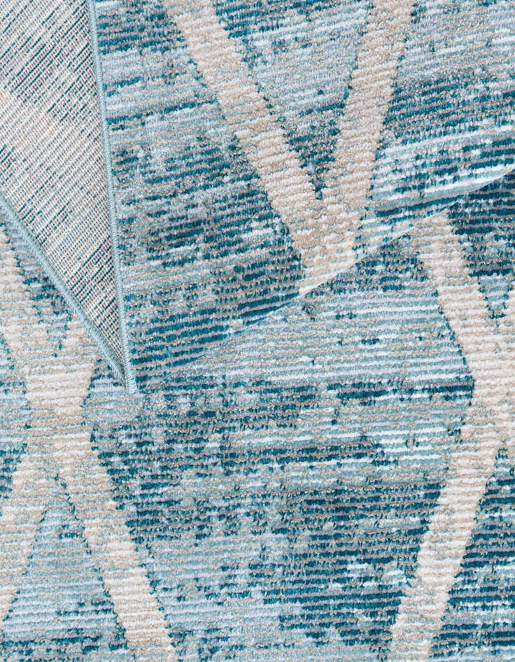 Detail image of 2' 2 x 6' Starlight Runner Rug